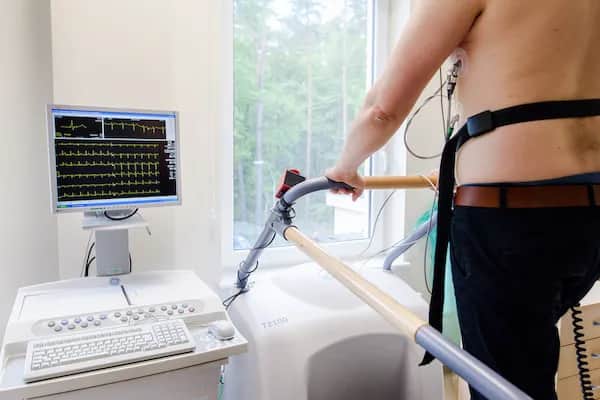 Co zabrać na rehabilitację kardiologiczną? Ważne rzeczy, które musisz mieć