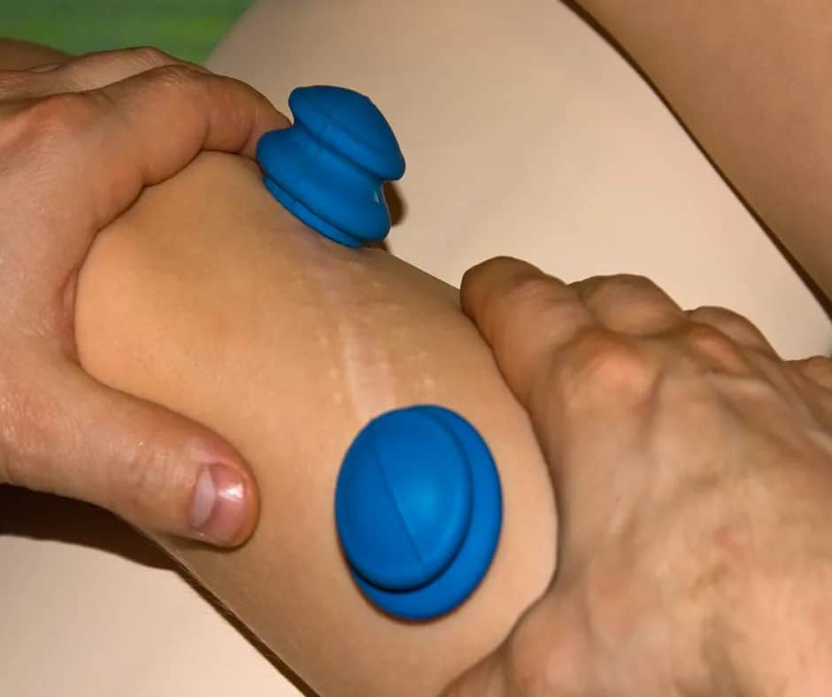 Jak zostać fizjoterapeutą bez studiów? Odkryj alternatywne ścieżki kariery Jak zostać fizjoterapeutą bez studiów? Odkryj alternatywne ścieżki kariery