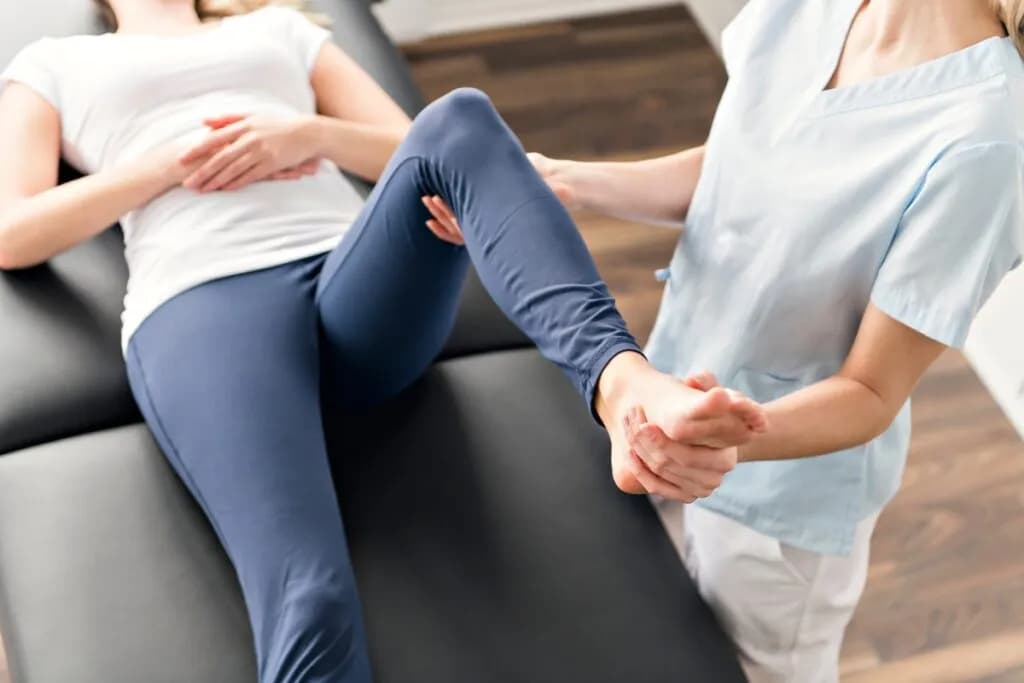 Jak złagodzić ból pachwiny - skuteczne metody na szybkie ulgi